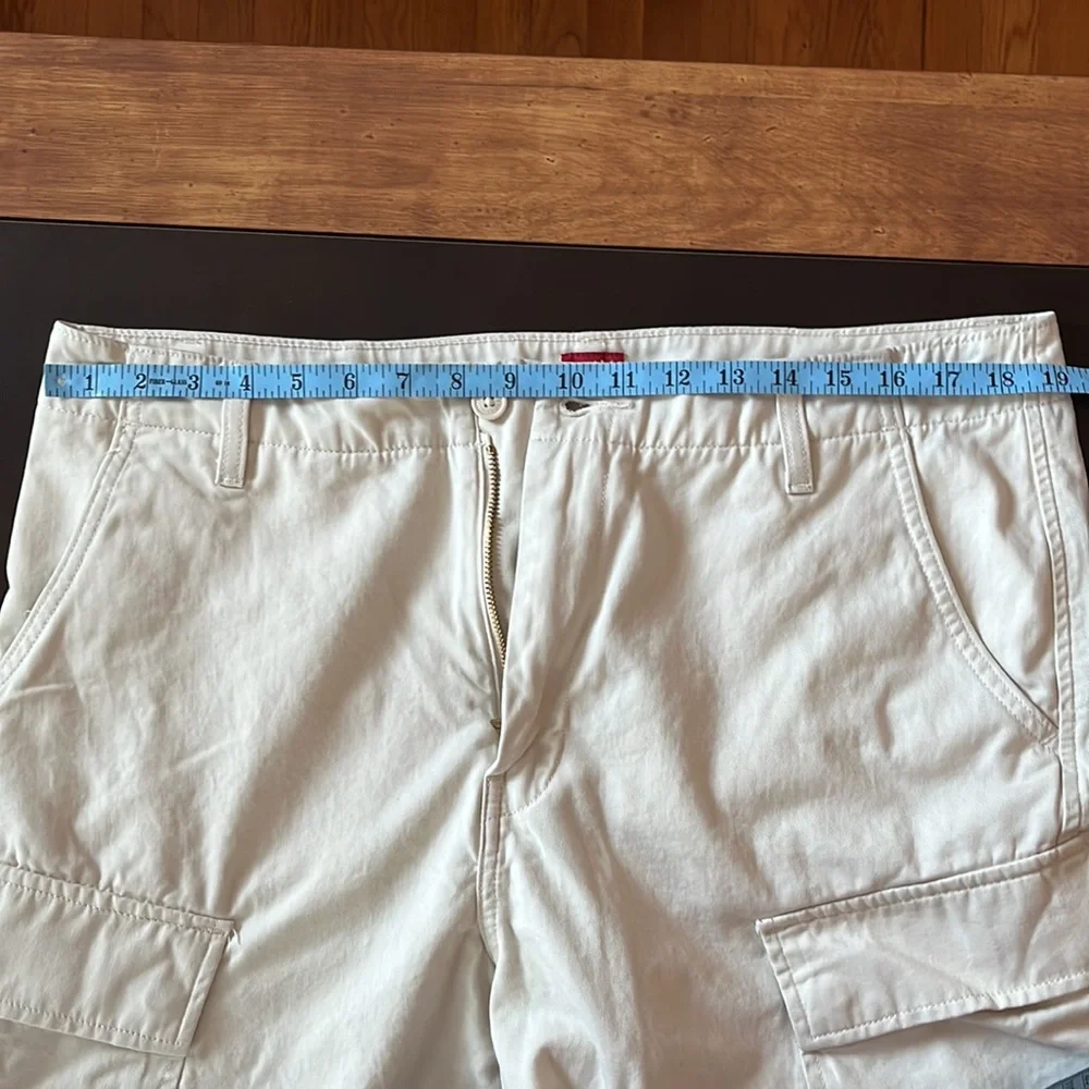 Levi’s cargo shorts